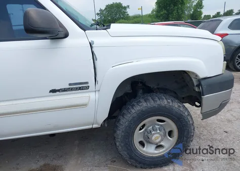 2006 Chevrolet Silverado 2500Hd Lt3 z USA, uszkodzony, nr VIN 1GCHK23D96F257428